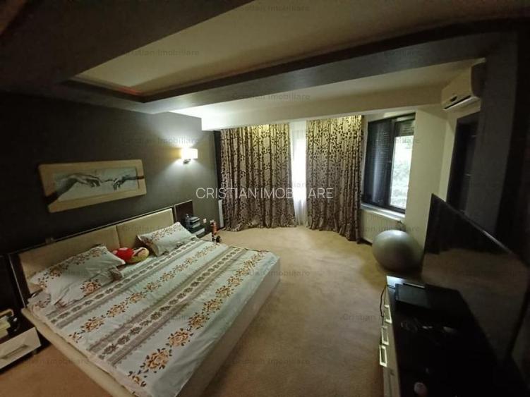 VILA D+P+2, FINISAJE CALITATE SUPERIOARA, zona Centrala, Mobilata - 9