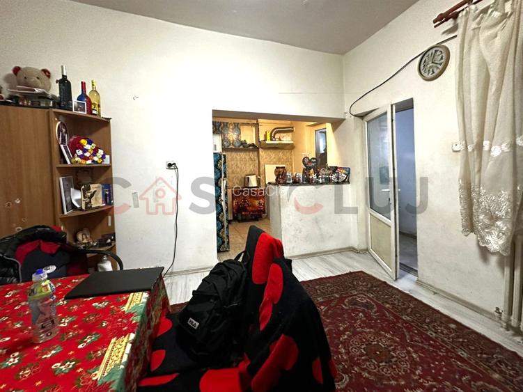 Casa la curte, Posibilitate de masardare, Central!! - 3