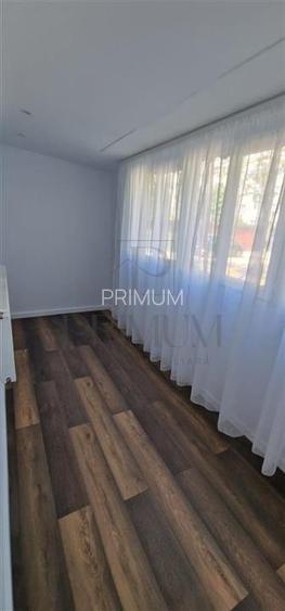 LIPOVEI - BLOC IZOLAT - 3 CAMERE - 1 BALCON - CENTRALA PROPRIE - CLIMA - GARAJ - 3