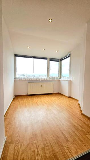 0% Comision Duplex 4 camere Bulevardul Decebal | Stradal | Renovat | Nemobilat | - 17