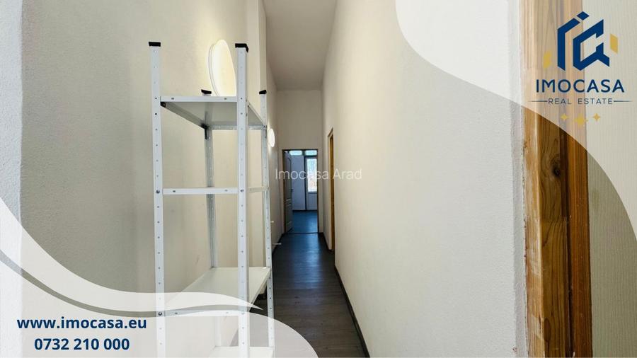 De vânzare Apartament, farmec istoric în Piața Mică Arad clădire 1920 - 22