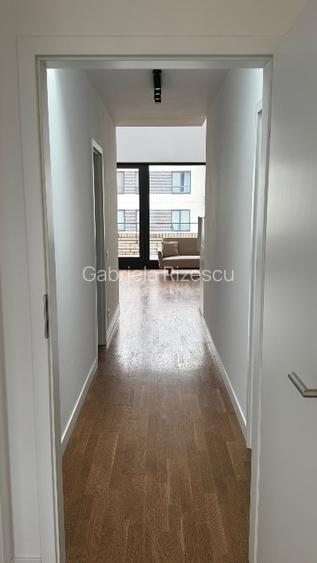 PENTHOUSE EXCLUSIVIST - MOBILAT  - GATA DE MUTARE  - 5