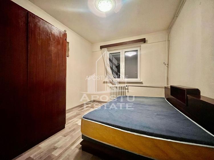 Apartament 2 camere,zona Boul Rosu - 2