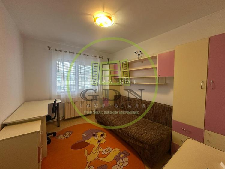 Apartament 3 camere, 64 mp, cartier Rovine, zona Damarin - 4