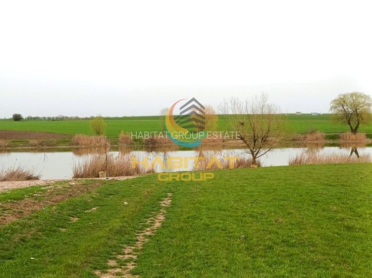 Teren Intravilan - Vedere la Lac - Rate la Dezvoltator - 2