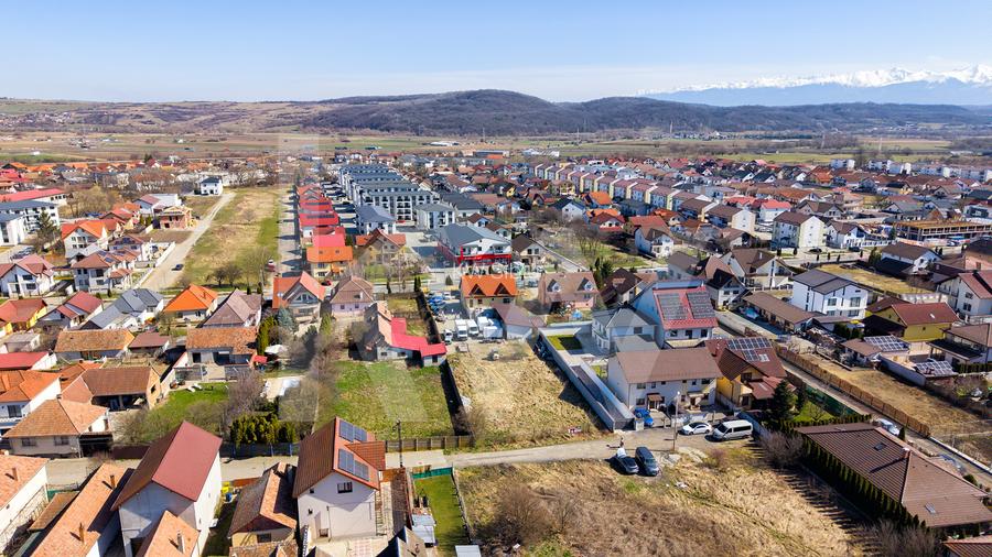 Teren intravilan in Selimbar, Sibiu | 1.024 mp | Deschidere 22 m - 4