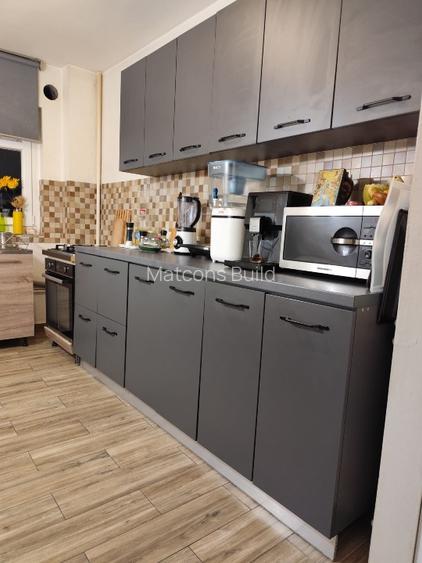 Apartament 4 camere spațios, renovat, etaj 3/10, Margeanului - 12
