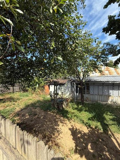 Casă + 2129 mp teren, zonă liniștită, Goruni, Iași - 76 - 5