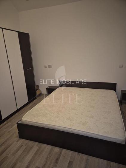 Apartament 2 camere în zona FACULTATII DE LITERE - 3