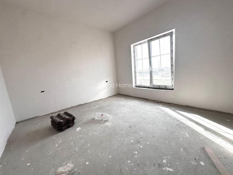 Duplex 4 camere despartit prin garaj - Mosnita Noua in zona foarte buna - 11