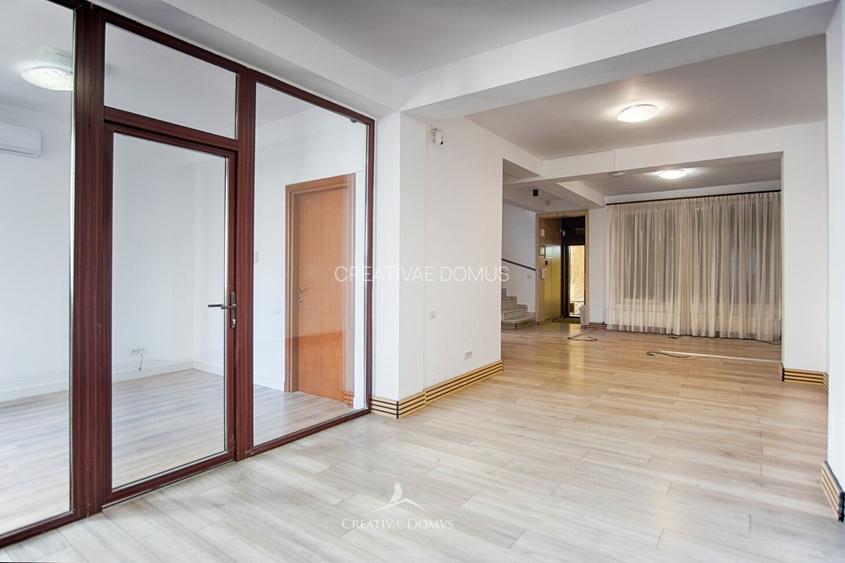 Piata Muncii - Vila cu 10 camere, 366 mp utili - 7