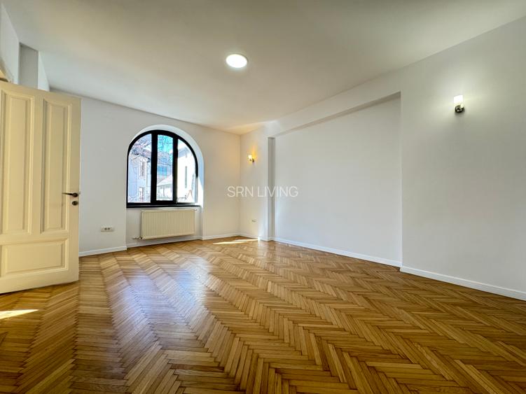 De inchiriat vilă interbelică restaurată - 354 mp utili - D+ P + 1+M  - Capitale - 16