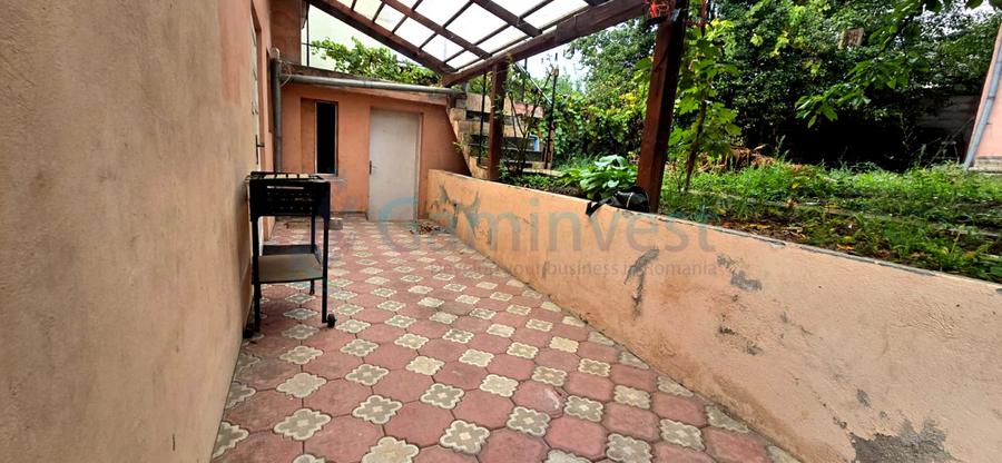 Casa cu dublu front stradal,zona Ecaterina Teodoroiu,Oradea