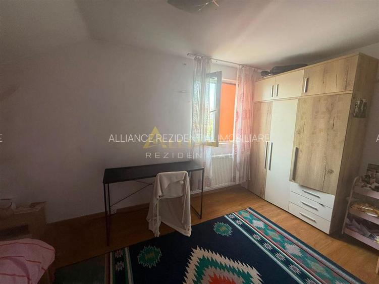 Apartament 3 camere tip duplex | 87 mp | 2 bai | Mobilat si utilat | 10 min Metr - 12