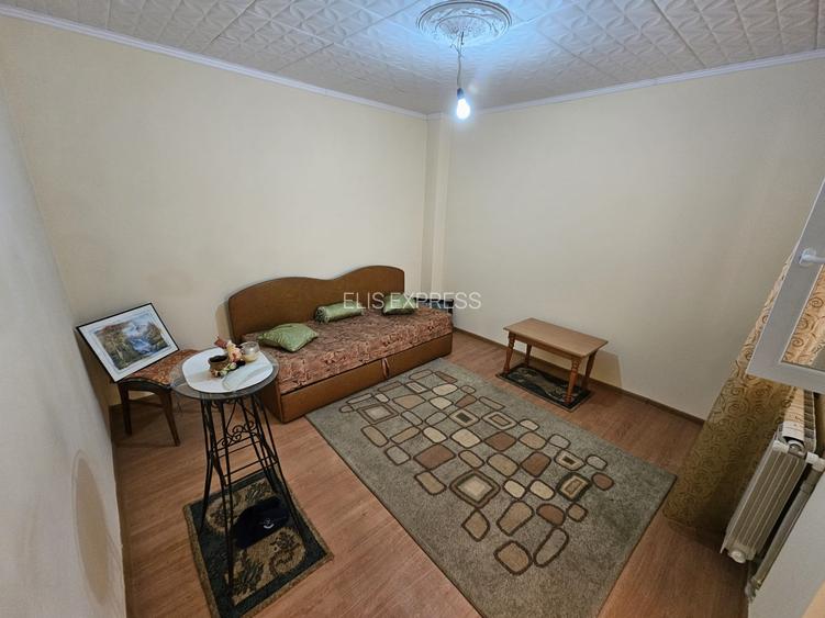 CASA TRADIȚIONALĂ ”MAGNOLIA", P+M 195mp, TEREN 556mp, CHIAJNA-STR. EROULUI - 15