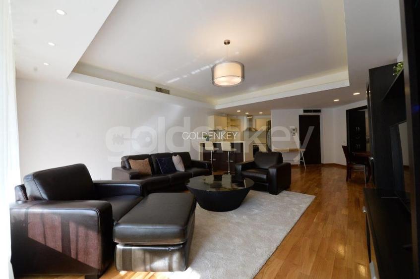 Apartament cu 3 camere, 2 bai | vedere Sat Francez - 2