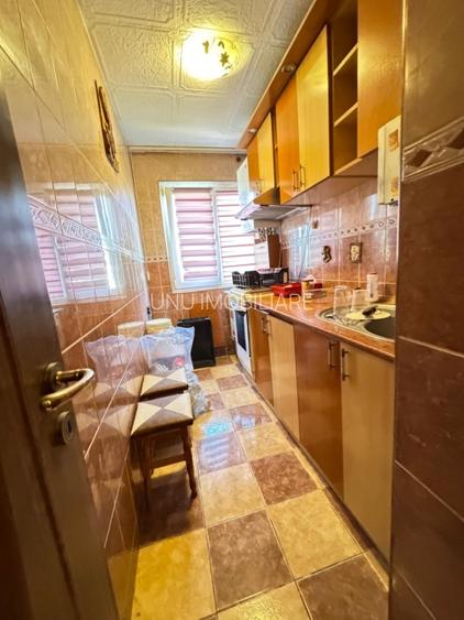 Etaj 3 - Alexandru - Olimp - Apartament 3 camere - mobilat - 2