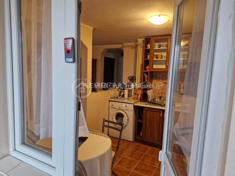 ULTRACENTRAL! Apartament 2 camere 60mp, PALAS, decomandat, CT, AC - 4