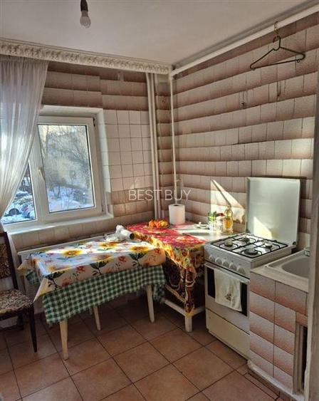 DUMBRAVA NOUA, MISCA PETRE, 52 MP ETAJ 1/8 BLOC 1983 - 9