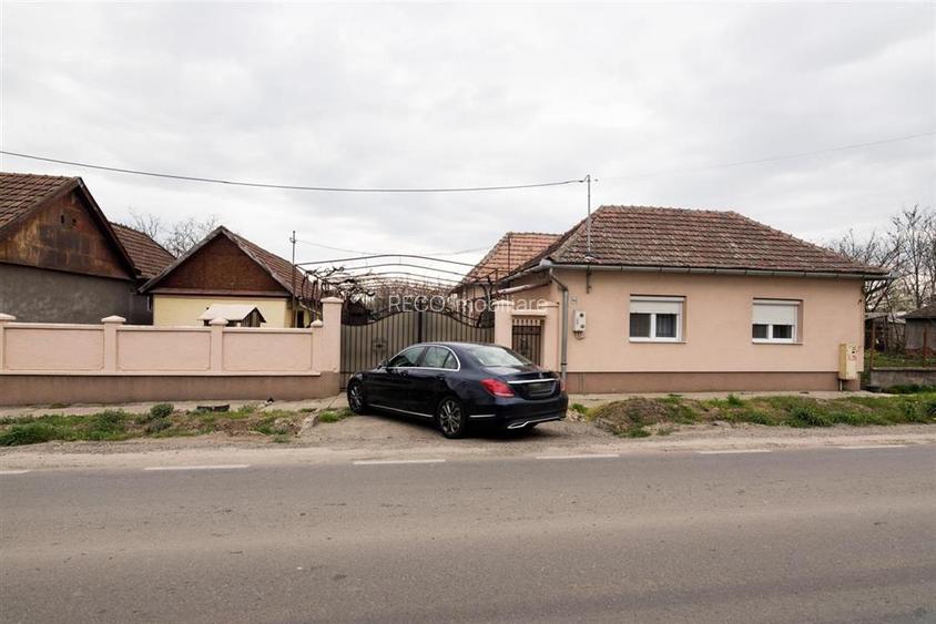 RECO Casa cu teren generos in Salard - 3