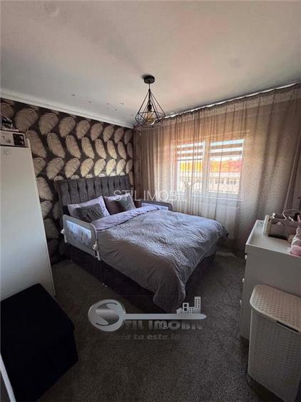 Apartament 2 Camere Decomandat Nicolina Complet Renovat - 2