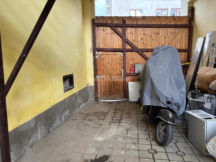 Casa saseasca  6 camere zona Central Rasnov - 12