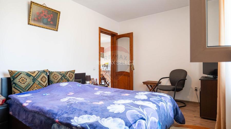 Vilă Bacu P+1+Pod, livadă, acces rapid A0/A1/Centură - 11