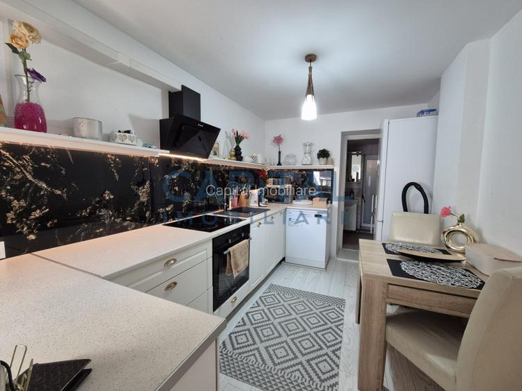 Casa cocheta la cheie, central Dezmir - 7