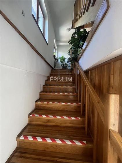 LIPOVEI - Vila INDIVIDUALA - P+2 - 8 cam - 4 bai - curte -GRADINA - PIVNITA -toa - 13