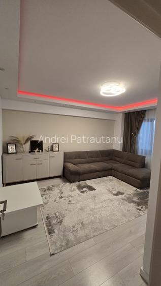 P.F. vand apartament cu 3 camere Complex Soleia, Valea Lupului - 11