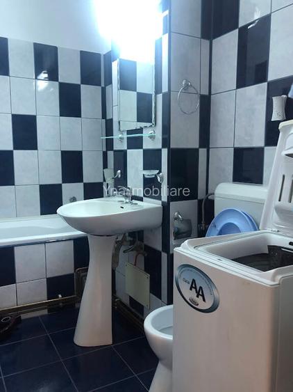 Ofer inchiriere ap 3 camere  ultracentral, mobilat si utilat, 550 euro - 4