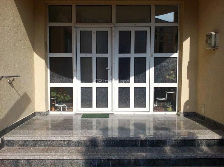 Vanzare vila 6 camere Jiului - 4