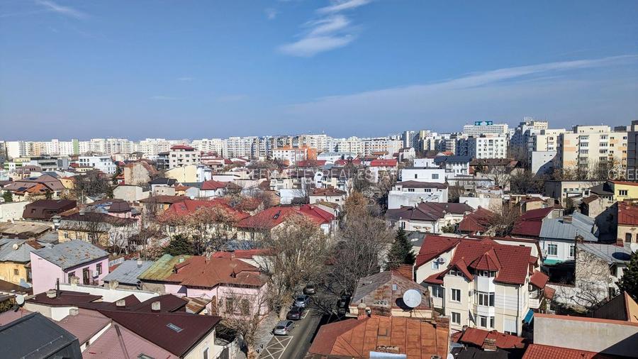 PENTHOUSE 3 CAMERE // VEDERE LIBERA //  TERASA 30 MP - 2