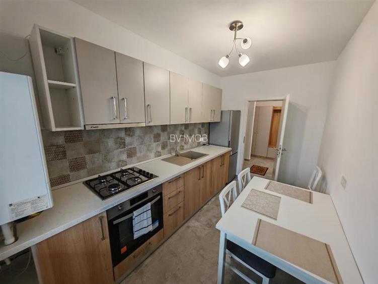 Inchiriem Garsoniera, Moderna, Decomandata, Sanpetru - 5