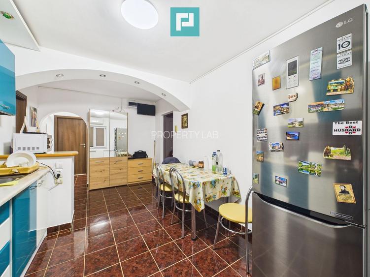 Apartament cu 3 camere în zona Girocului - 18