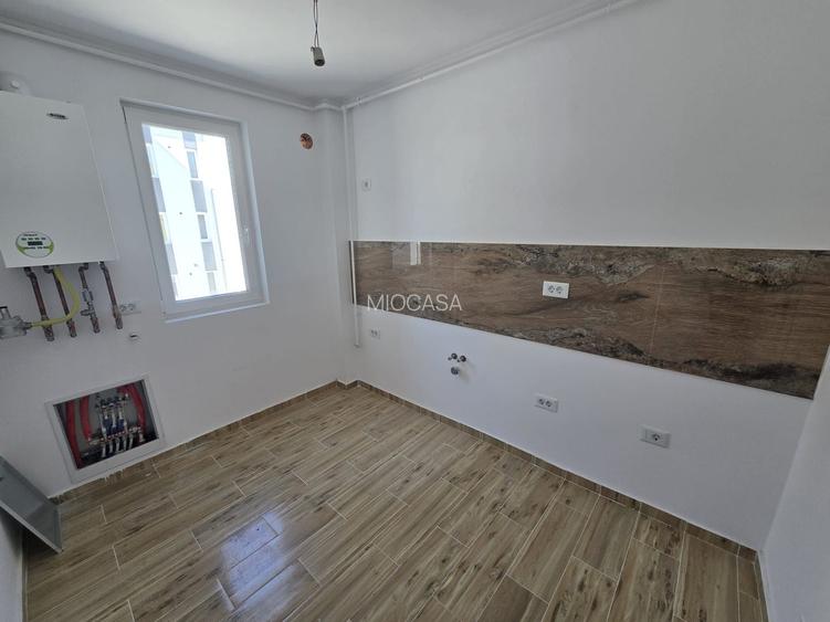 Model spatios - 55 mp. Decomandat. Bucatarie inchisa. - 2