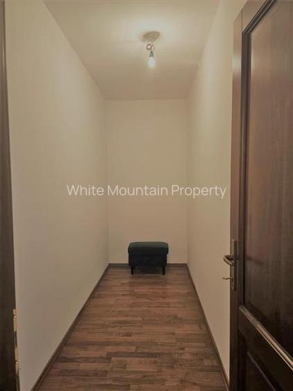 Ion Mihalache, vila 9 camere cu piscina interioara, de vanzare, comision 0% - 15