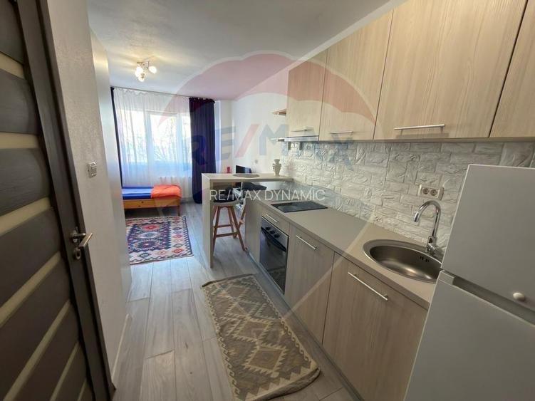 Garsoniera modernă în zona UTA - 3