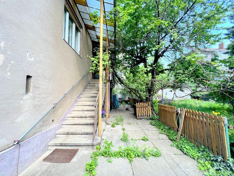 Casa individuala, pe Bd. Victor Babes - 5