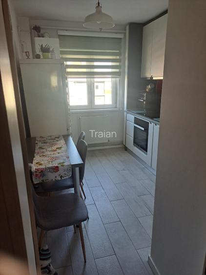 Particular, vand apartament 2 camere  decomandat. Se vinde fara intermediari. - 9