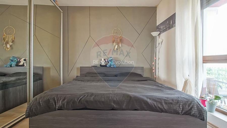 Apartament cu 3 camere de vânzare în zona Tractorul - 6