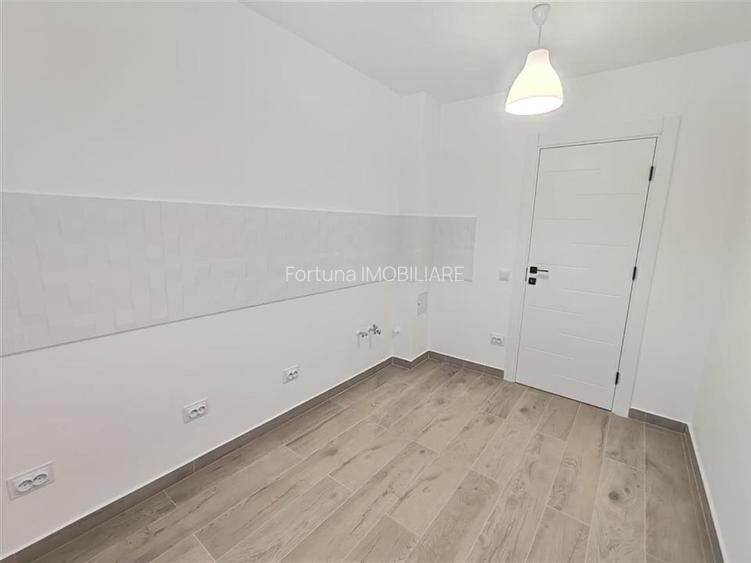 Apartament 4 camere Grivitei, zona Onix, renovat recent - 10