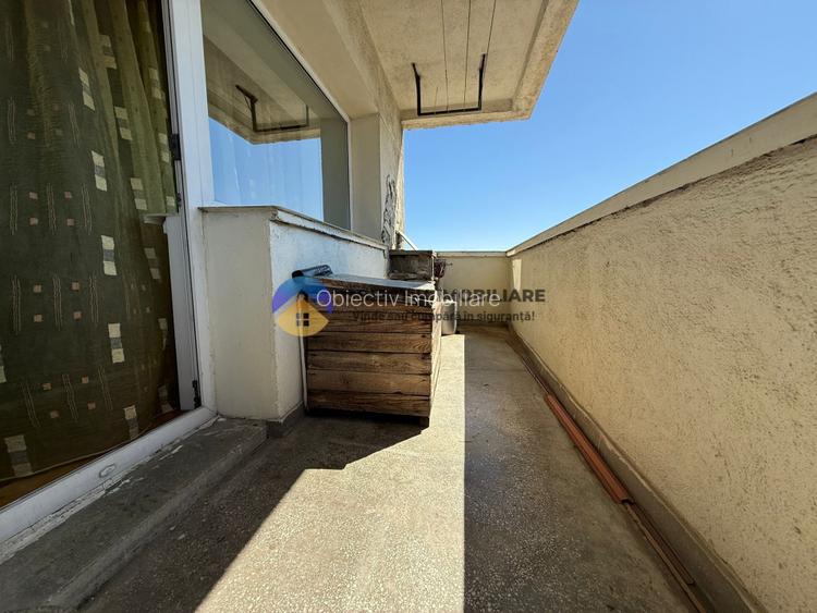 Apartament 3 camere spatios - zona 1 Mai - 14