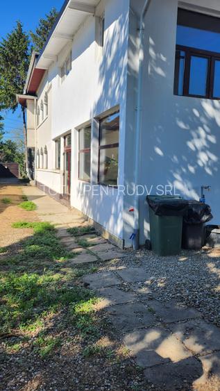 Vila superba 8 camere ,stil conac Brancovenesc - 14