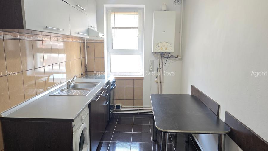 Vand apartament 2 camere in Deva, zona Progresul, etaj 1, bloc de 3 etaje - 4