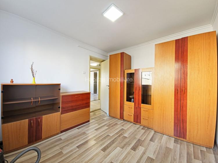 Apartament cu 3 camere, decomandat, zona Primaverii, Manastur - 11