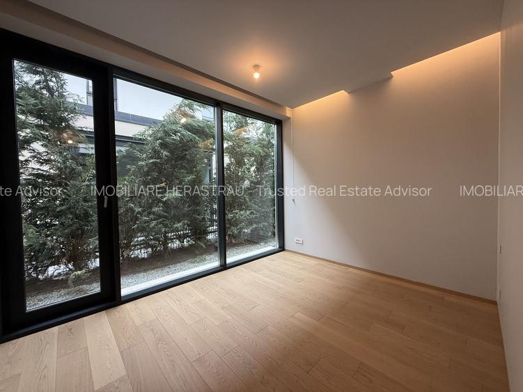 Vilă contemporană premium cu piscină, 500mp construiți, garaj 2 masini - 41