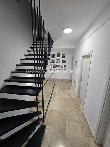 Inchiriera Vila P+1+etaj retras - 9