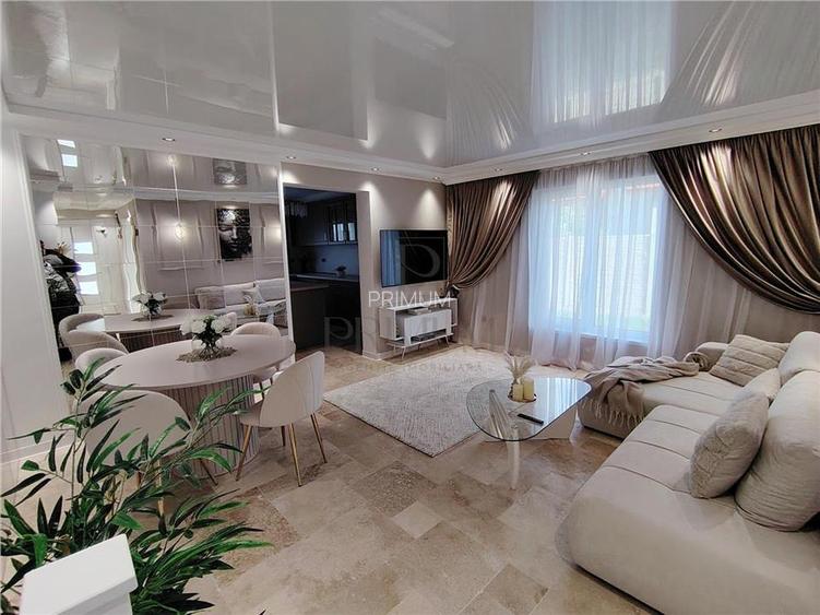 Duplex separat  prin carport - Panouri  - Asfalt - Mobilat lux - 3