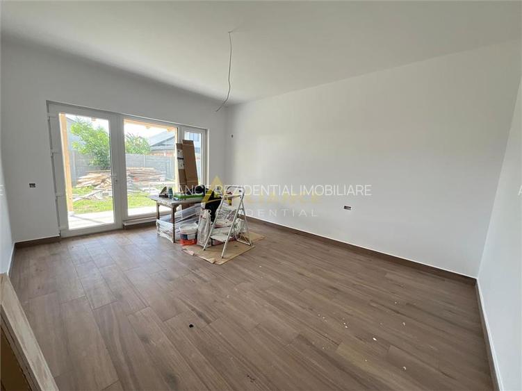 CASA PARTER-4 CAMERE- TEREN 450 MP-STR.AVIATORILOR - 6